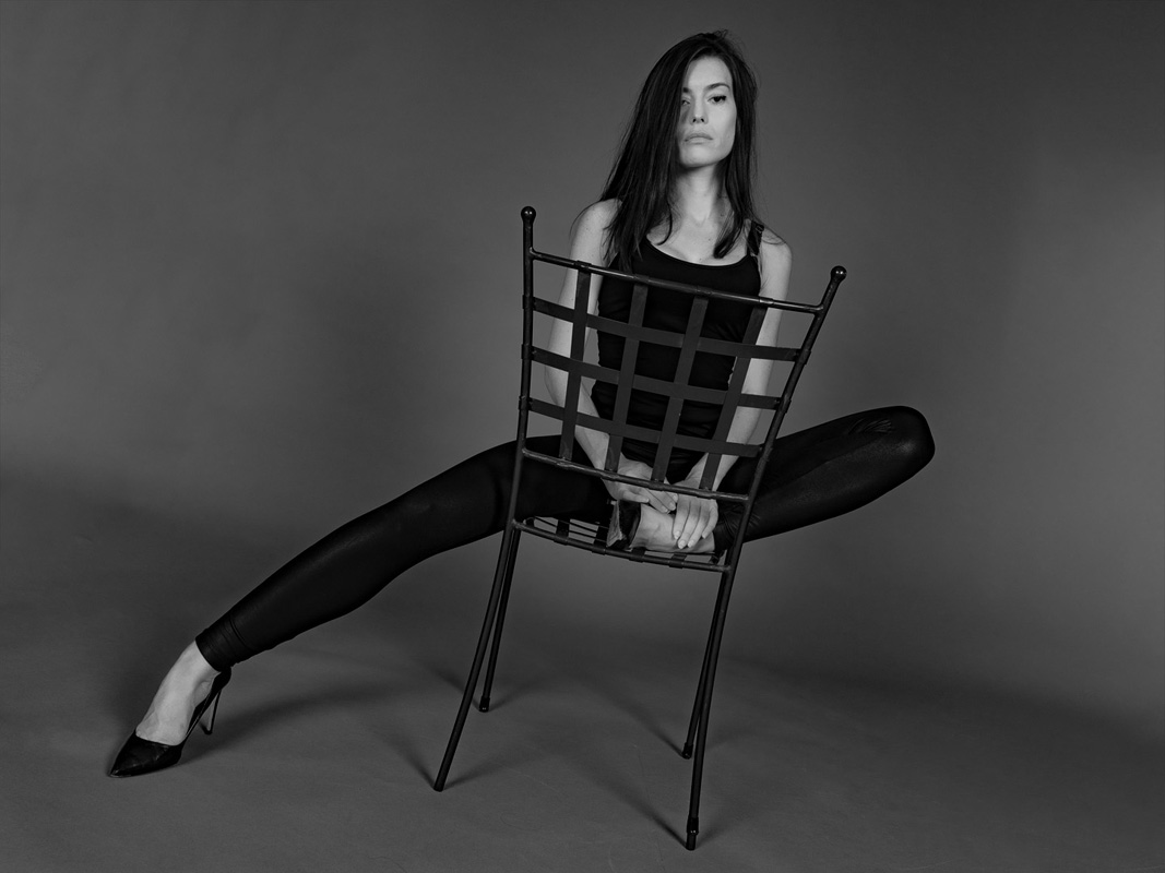 studio beauty fashion portrait